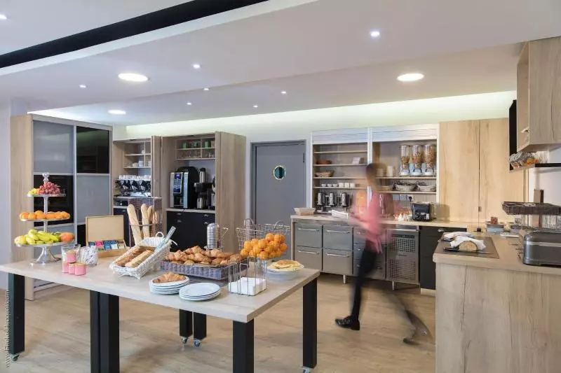 Logis Hôtel & Restaurant   Lensotel