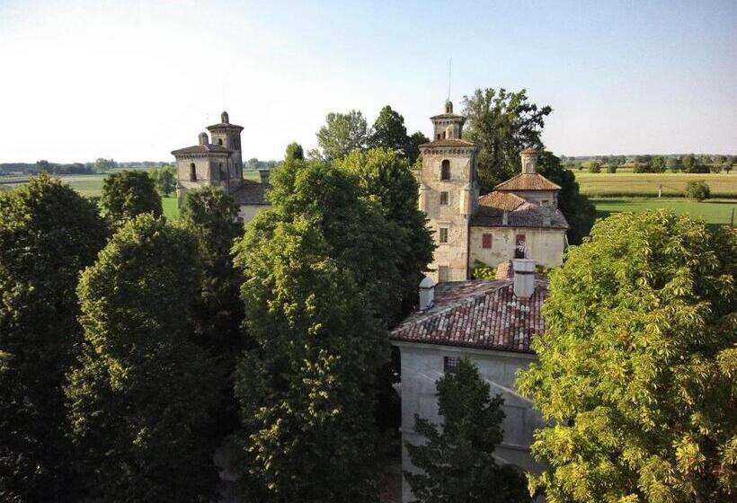 Ostello Castello Mina Della Scala