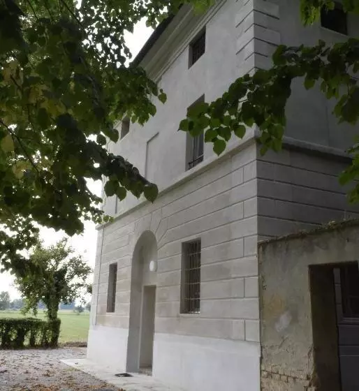 Ostello Castello Mina Della Scala