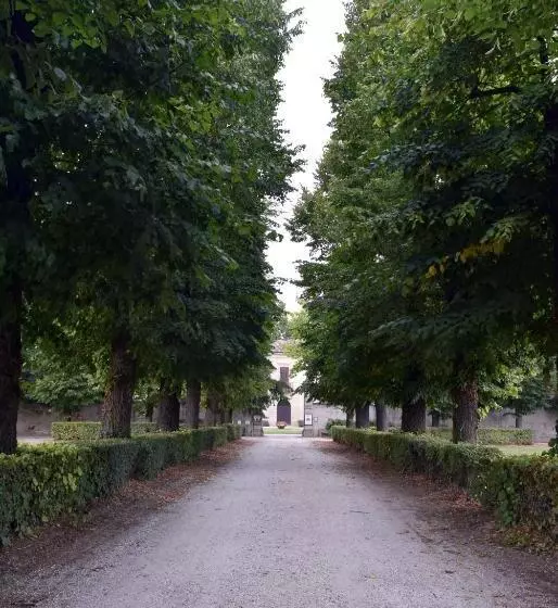 Ostello Castello Mina Della Scala