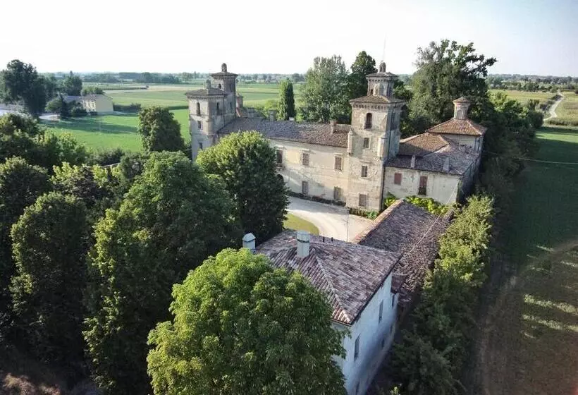 Ostello Castello Mina Della Scala