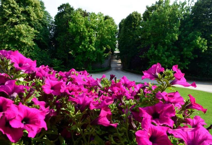 Ostello Castello Mina Della Scala