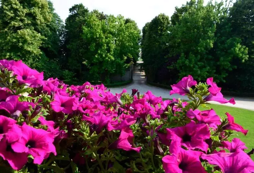 Ostello Castello Mina Della Scala