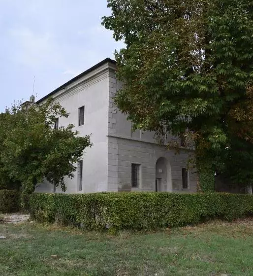 Ostello Castello Mina Della Scala