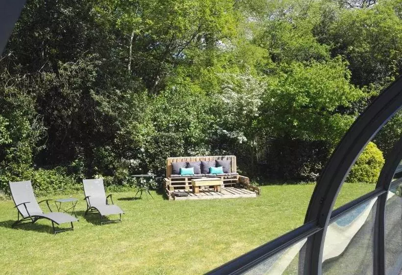 Majatalo Domaine Du Plessis Grimaud