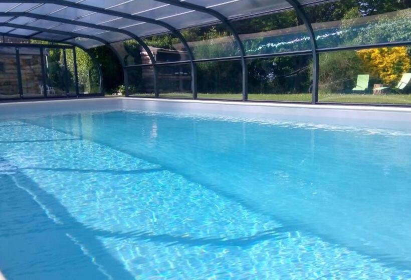 펜션 Domaine Du Plessis Grimaud