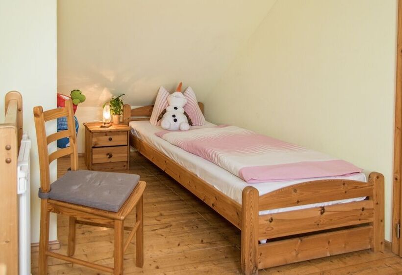 Reiter  Und Ferienhof Storchennest