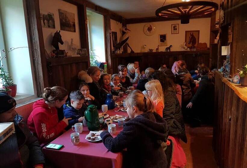 Reiter  Und Ferienhof Storchennest