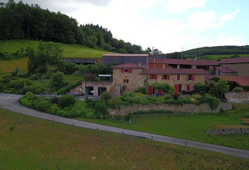 مبيت وإفطار Auberge Du Thiollet