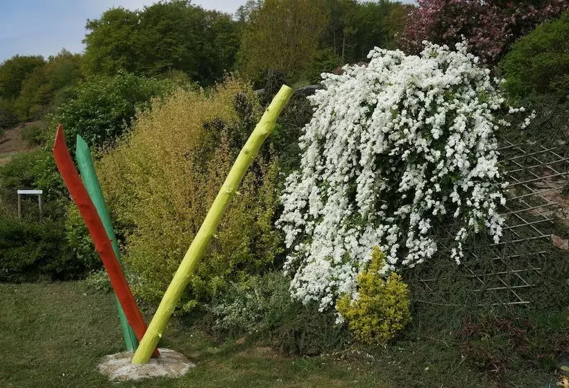 Aamiaismajoitus (B&B) Auberge Du Thiollet