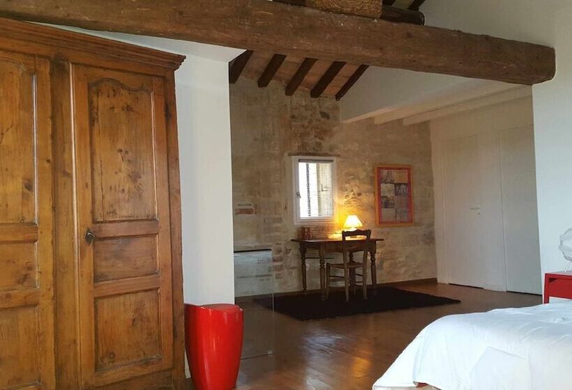 住宿加早餐  Chambres D Hotes Lou Calvari