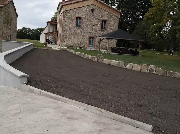 ベッドアンドブレックファースト Domaine De La Frissonnette