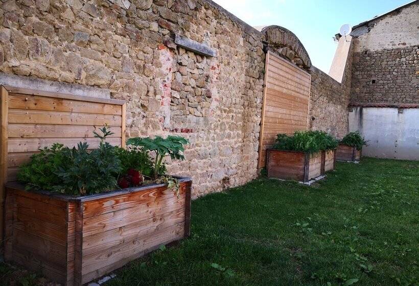 צימר Domaine De La Frissonnette