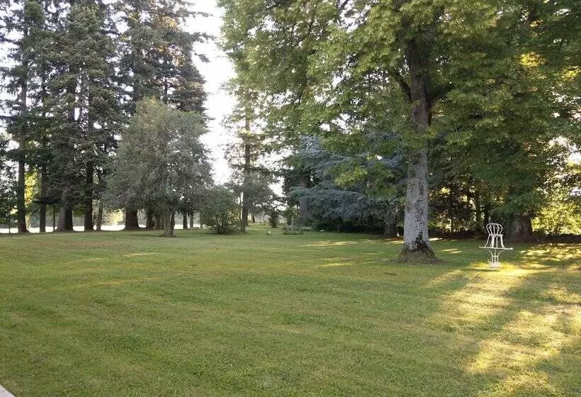 ベッドアンドブレックファースト Domaine De La Frissonnette