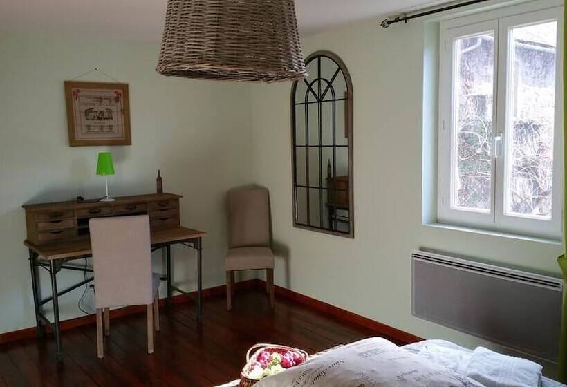 ベッドアンドブレックファースト Le Couvent De Nauviale