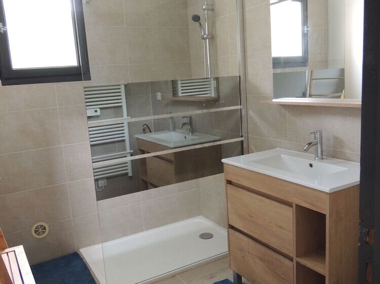 민박 Les Chataigniers