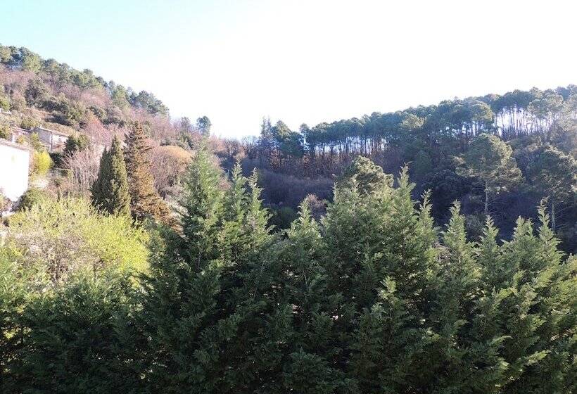 민박 Les Chataigniers