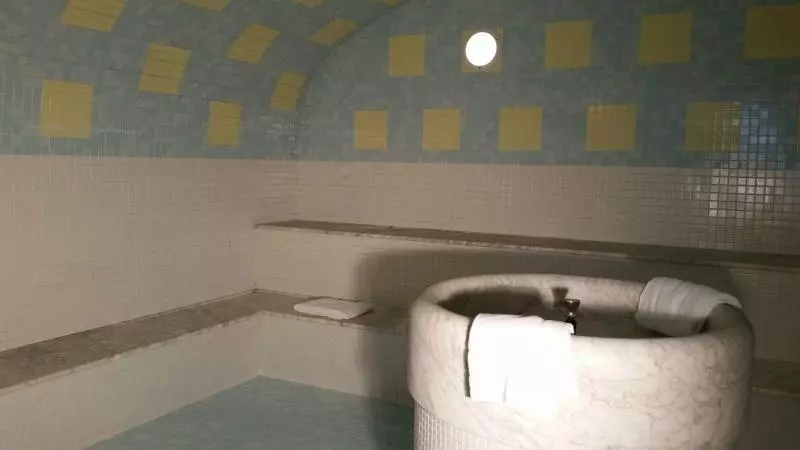 Hostelli Bella Italia & Efa Village