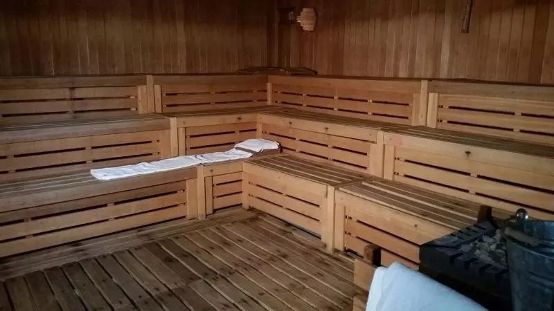 Hostelli Bella Italia & Efa Village