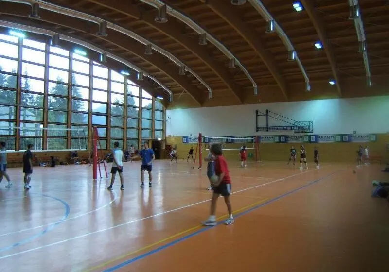 Hostelli Bella Italia & Efa Village