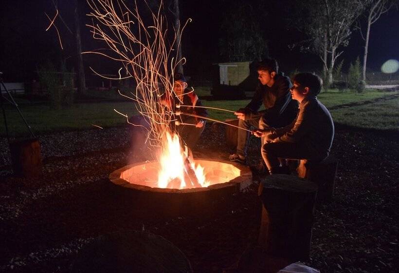 בית מלון כפרי La Victoria Glamping