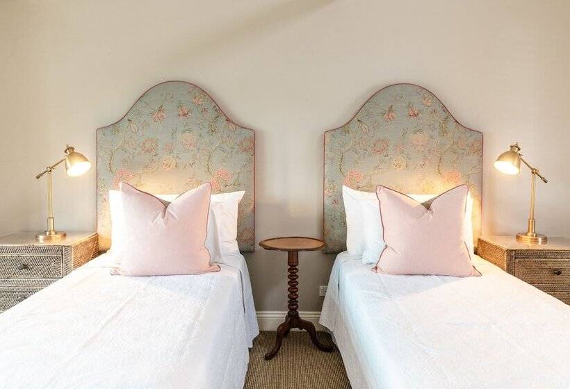 Hotel Nimbo Fork Lodge