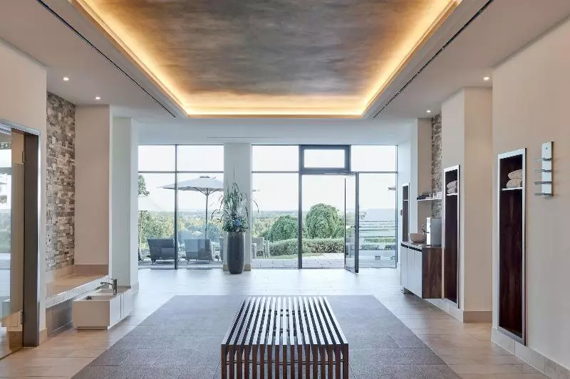 Hotelli Schloss Leitheim