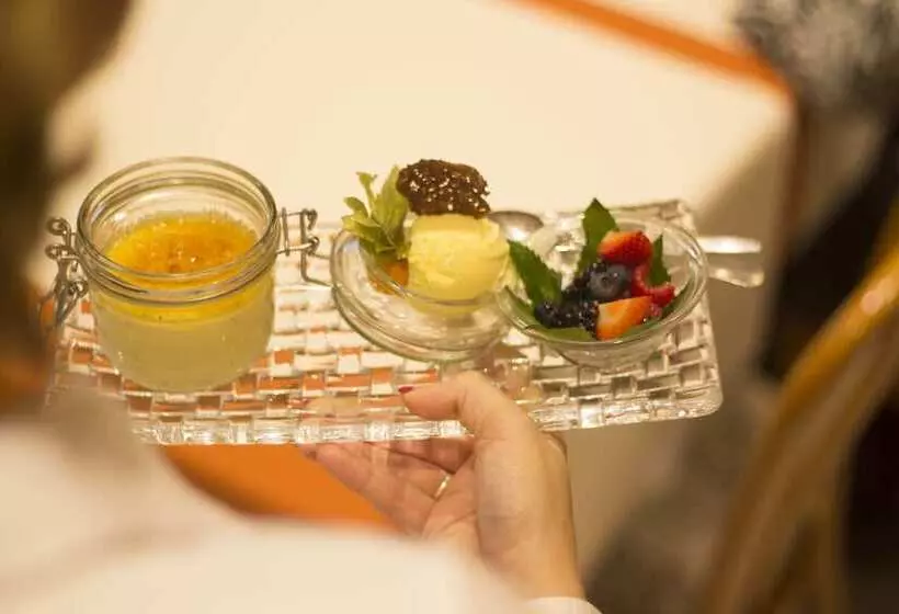 Hotelli Zur Neroburg