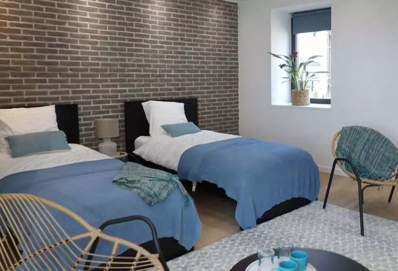 ペンション Aux Herbes Hautes