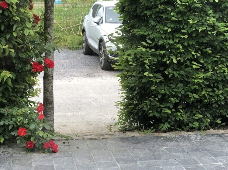 ペンション Aux Herbes Hautes