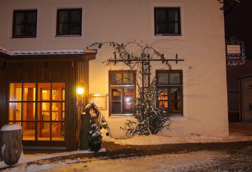 Majatalo Gasthaus Beckerwirt