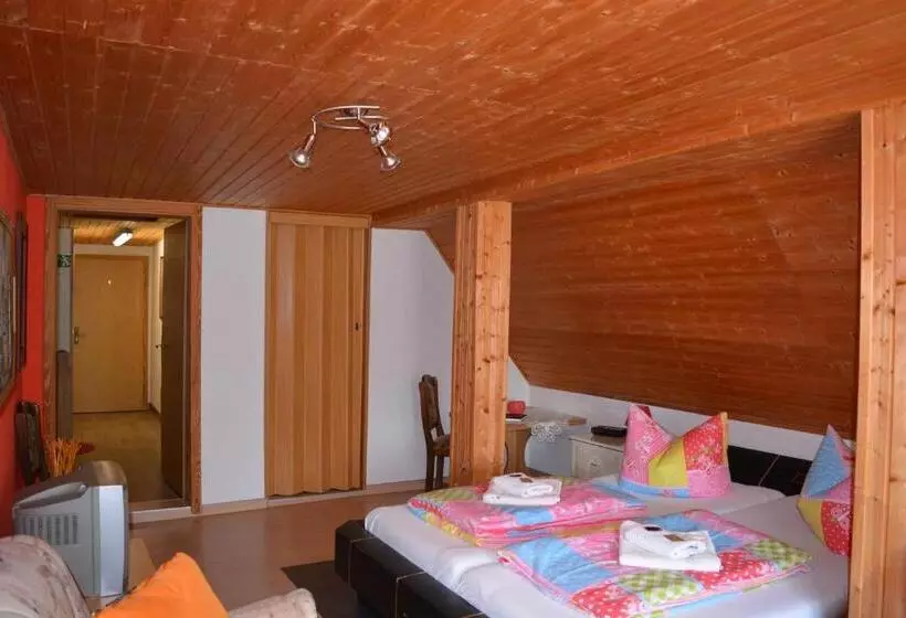 Majatalo Gaststätte Zum Fährmann