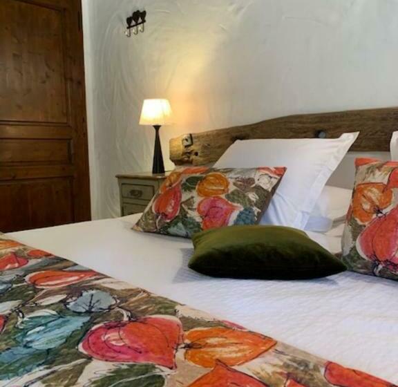 Пансион Maison D Hôtes La Bageatière Lac D Aiguebelette