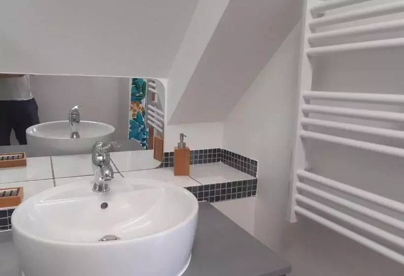 Majatalo La Grenouillere