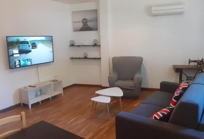 بنسيون La Grenouillere