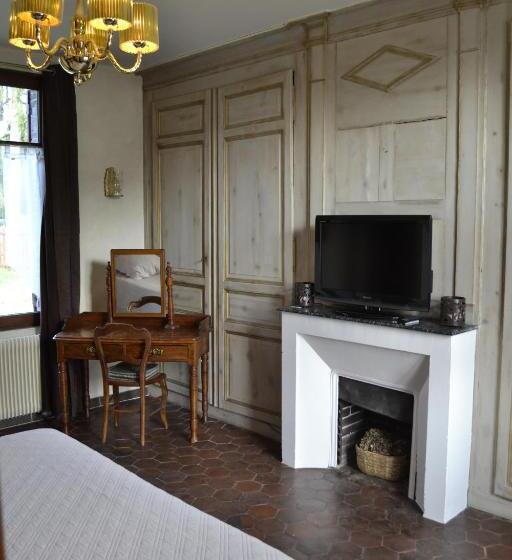 بنسيون La Grenouillere