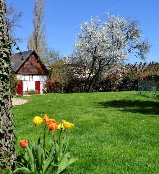 بنسيون La Grenouillere