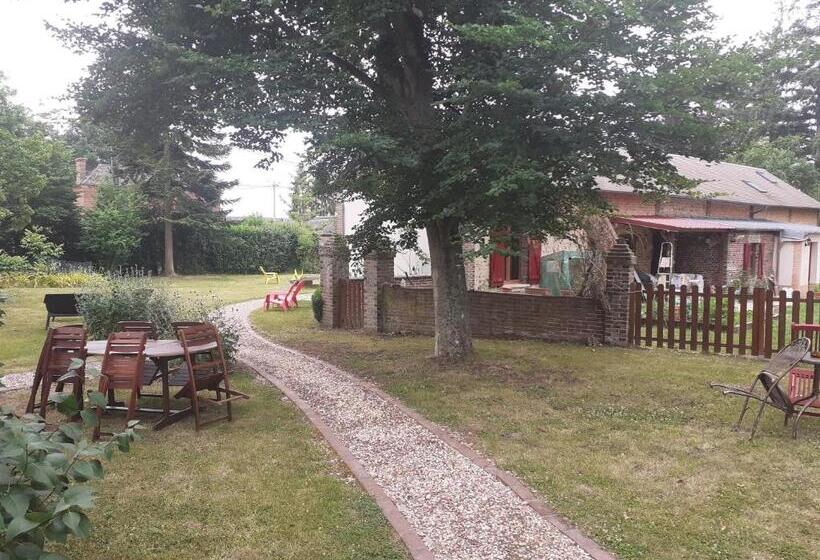 بنسيون La Grenouillere