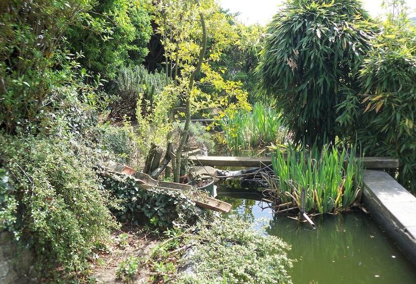 펜션 Les Egalieres