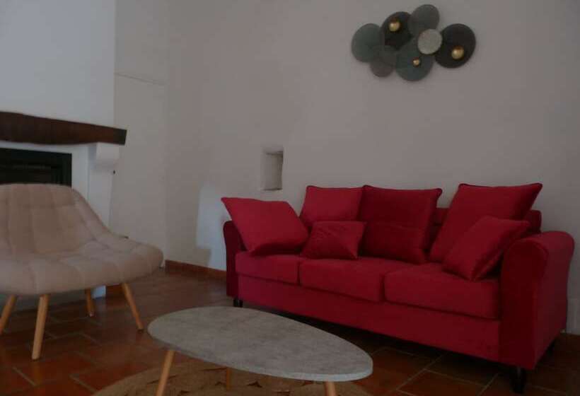 بنسيون L'intemporel Petit Gîte