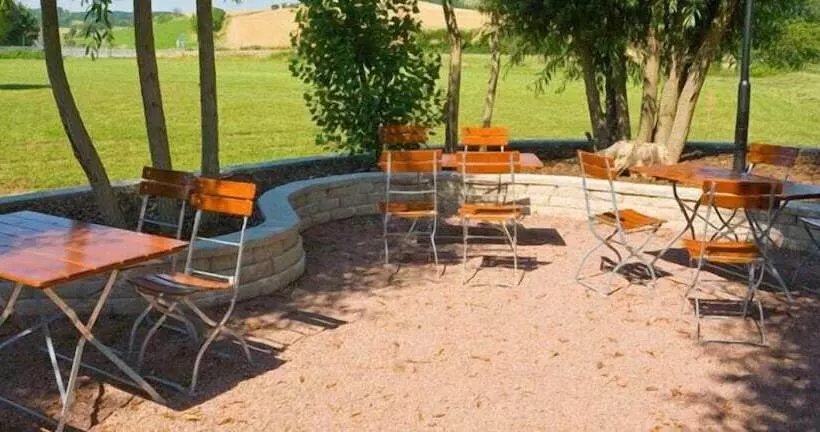 Majatalo Moness Hotel Und Kaffeerösterei