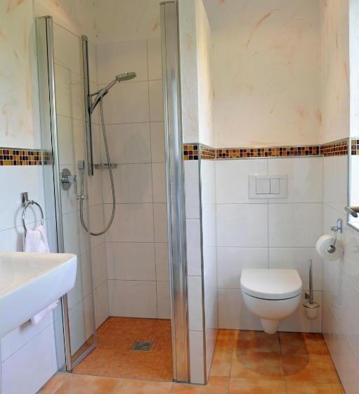 פנסיון Gästehaus Vinaria