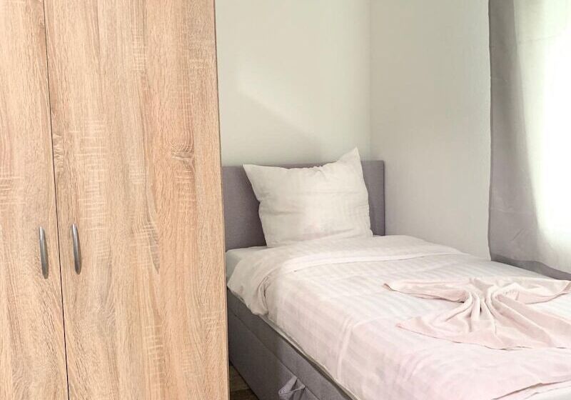 بنسيون Zehntscheune Walzbachtal