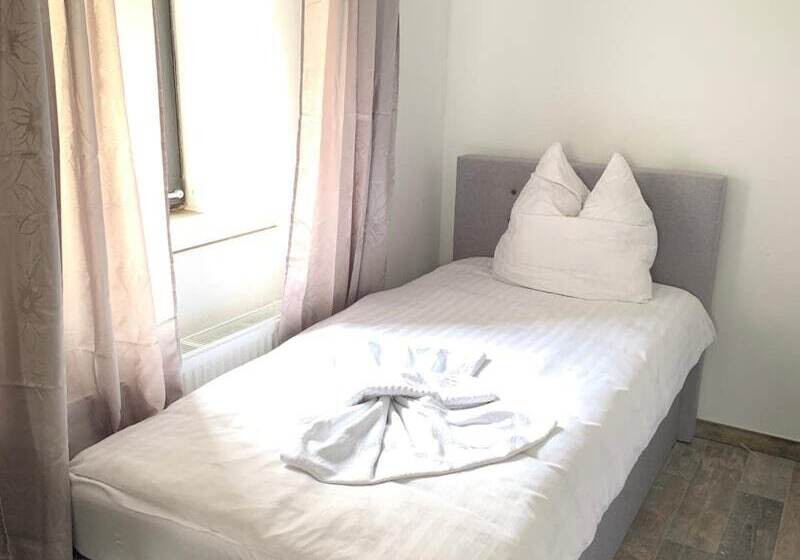 بنسيون Zehntscheune Walzbachtal