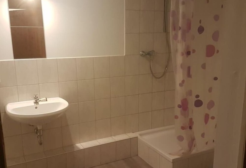 بنسيون Zehntscheune Walzbachtal