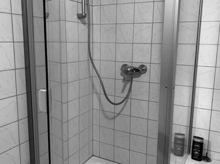 بنسيون Zehntscheune Walzbachtal