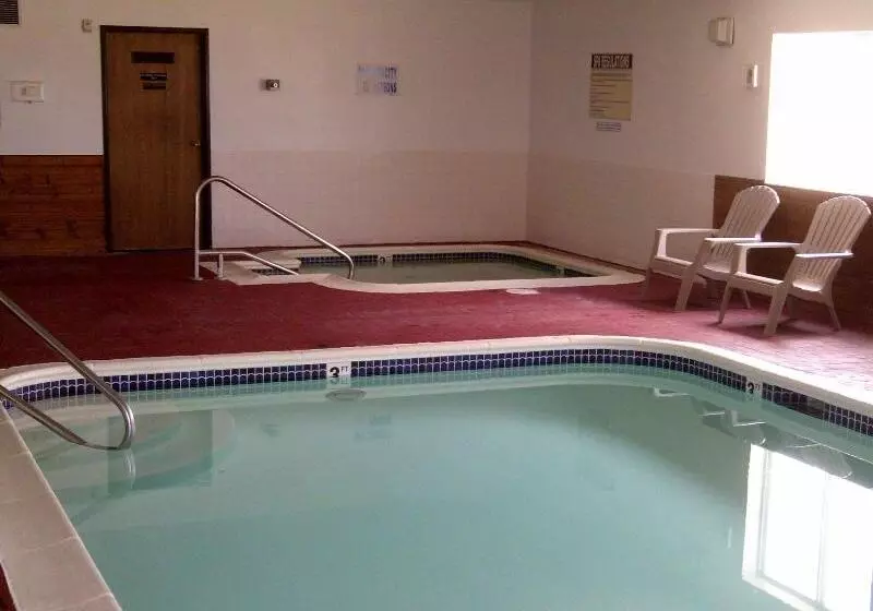 ホテル Capri Inn & Suites   Beatrice