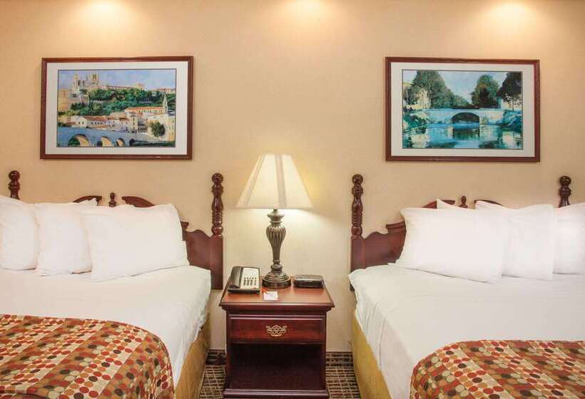 Otel Howard Johnson By Wyndham Jackson