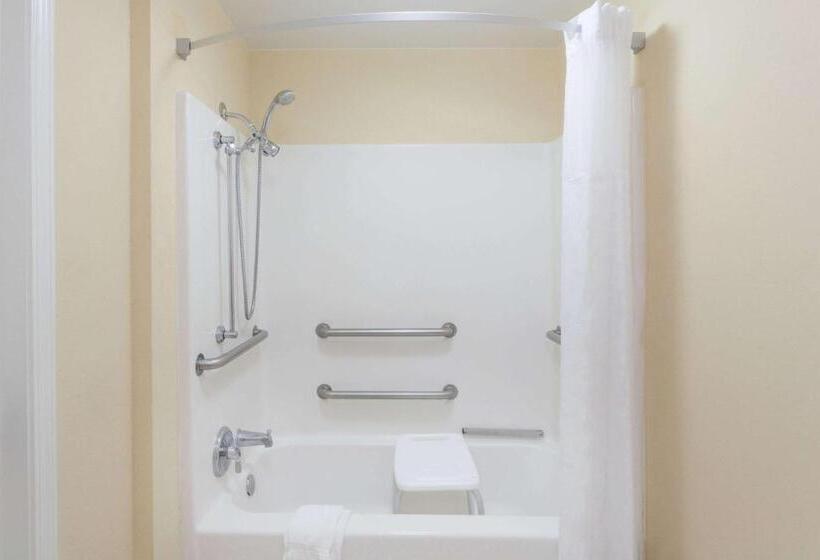 Otel Howard Johnson By Wyndham Jackson