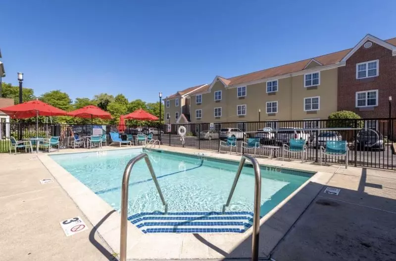 酒店 Residences At Tewksbury